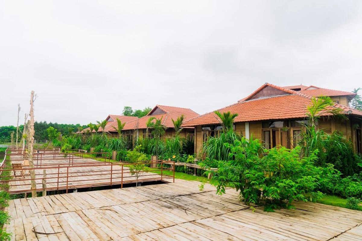 Hôtel Nhà Duối à Son Tay Extérieur photo
